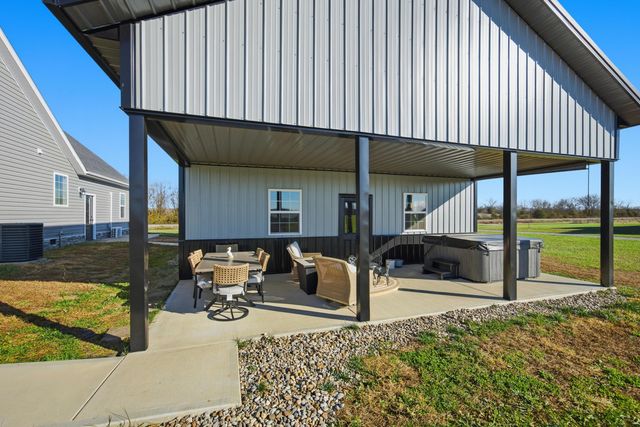 743 Garriott Lane, Harrodsburg, KY 40330