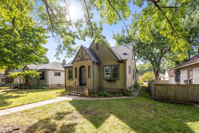 4336 46th Avenue S, Minneapolis, MN 55406