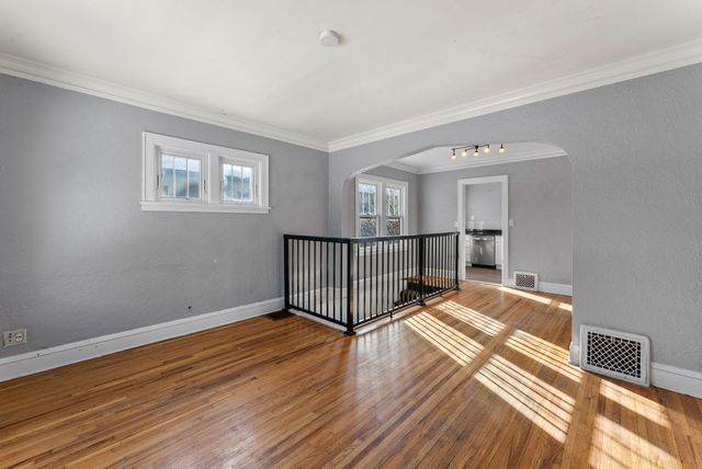 4336 46th Avenue S, Minneapolis, MN 55406