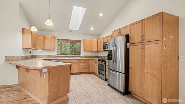 150 E Shadow Lane, Shelton, WA 98584