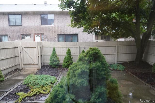 42345 E Leo Street 242, Clinton Township, MI 48038