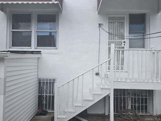 89-81 217th Street, Queens Village, NY 11427