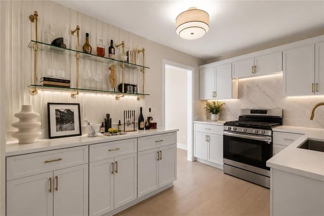 2632 Peachtree Road NW 304B, Atlanta, GA 30305