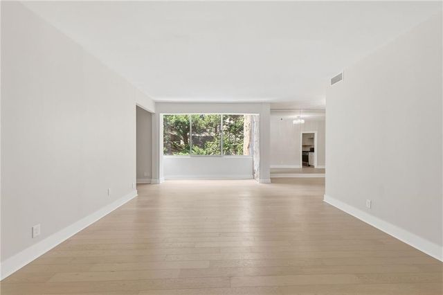 2632 Peachtree Road NW 304B, Atlanta, GA 30305
