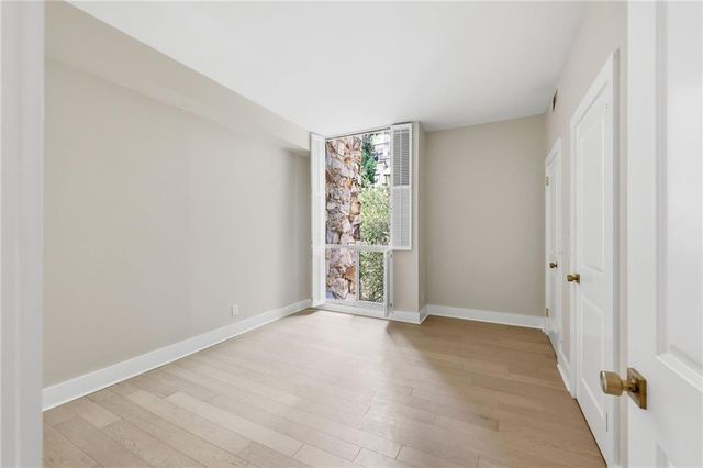 2632 Peachtree Road NW 304B, Atlanta, GA 30305