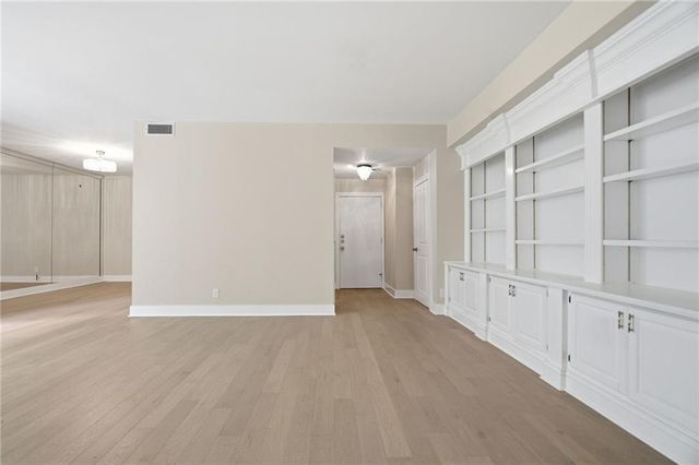 2632 Peachtree Road NW 304B, Atlanta, GA 30305