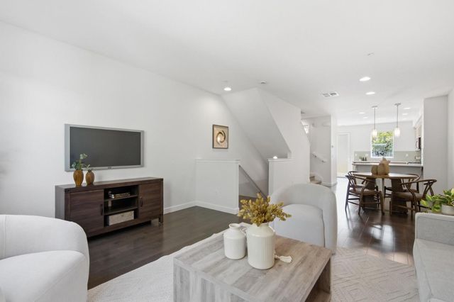 588 Santa Rosalia Terrace, Sunnyvale, CA 94085
