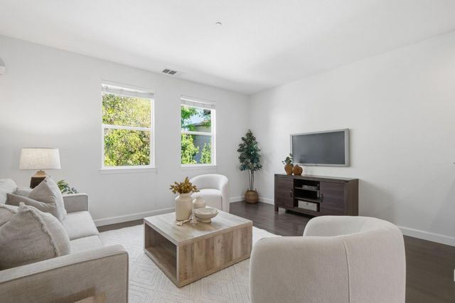 588 Santa Rosalia Terrace, Sunnyvale, CA 94085