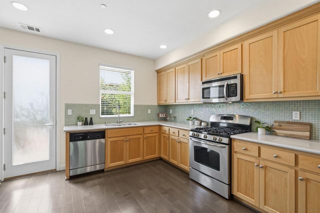 588 Santa Rosalia Terrace, Sunnyvale, CA 94085