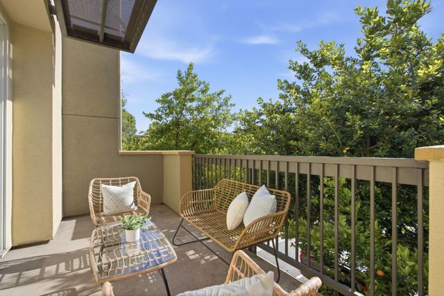 588 Santa Rosalia Terrace, Sunnyvale, CA 94085