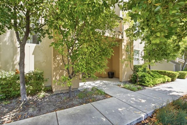 588 Santa Rosalia Terrace, Sunnyvale, CA 94085