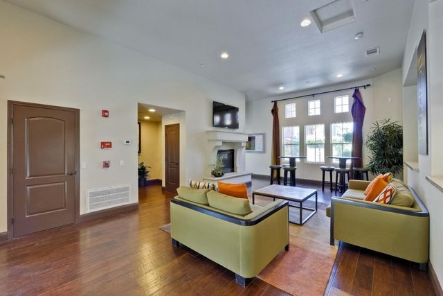 588 Santa Rosalia Terrace, Sunnyvale, CA 94085