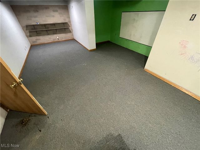 1193 Edgewood Circle NW, Carrollton, OH 44615