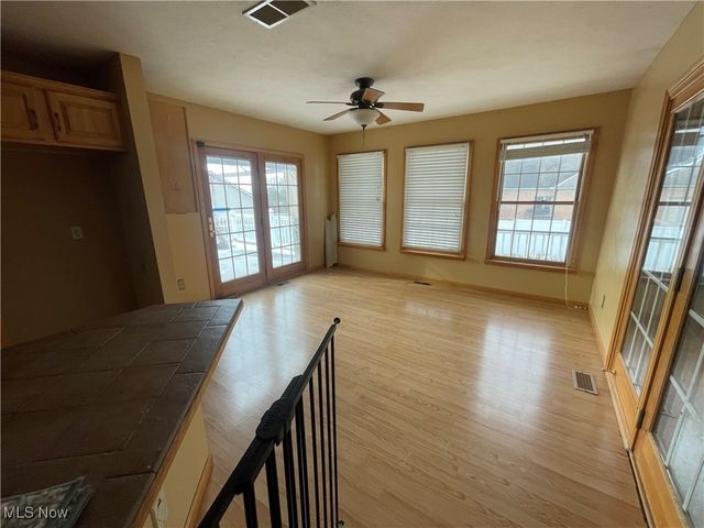 1193 Edgewood Circle NW, Carrollton, OH 44615