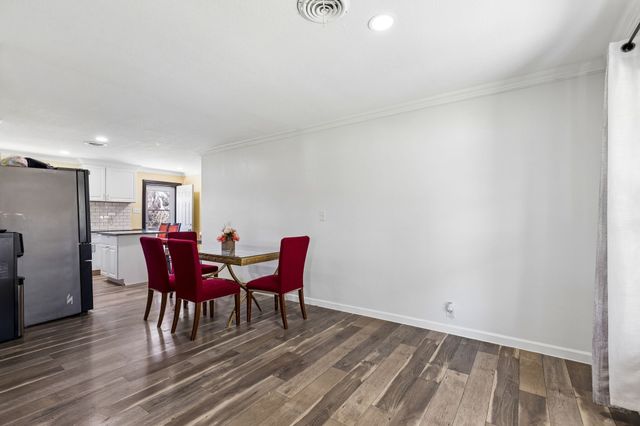 2141 Ridgeview Street, Fort Worth, TX 76119