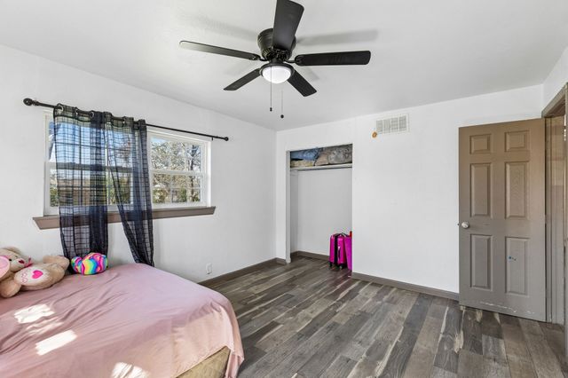 2141 Ridgeview Street, Fort Worth, TX 76119