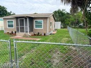 332 Stockton ST, North Fort Myers, FL 33903