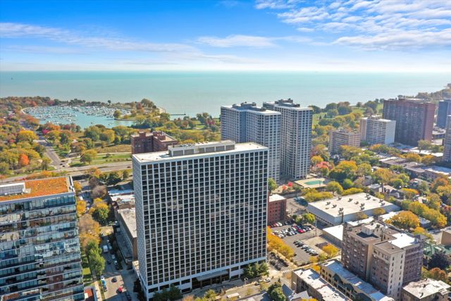 4343 N Clarendon Avenue 1408, Chicago, IL 60613