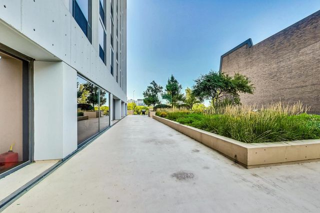 4343 N Clarendon Avenue 1408, Chicago, IL 60613