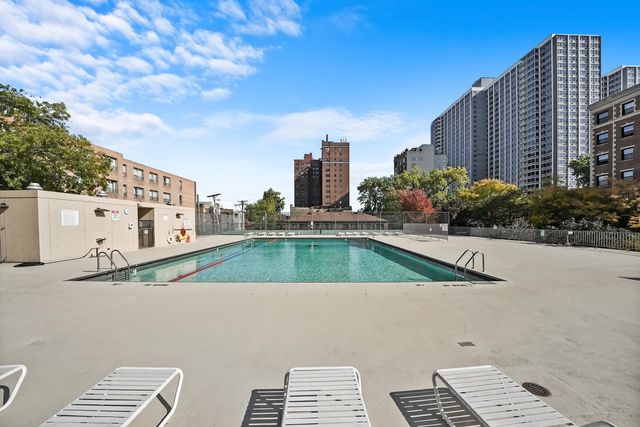4343 N Clarendon Avenue 1408, Chicago, IL 60613