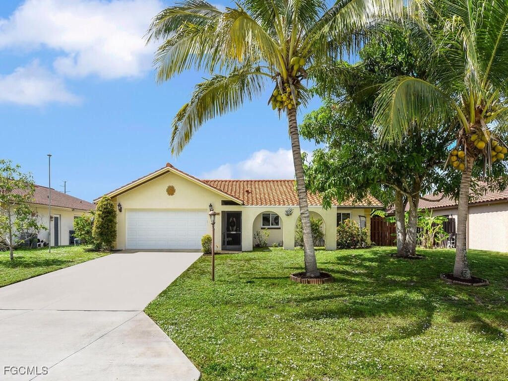 27423 Pollard DR, Bonita Springs, FL 34135