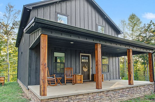 2561 Cold Springs Rd, Lafayette, TN 37083