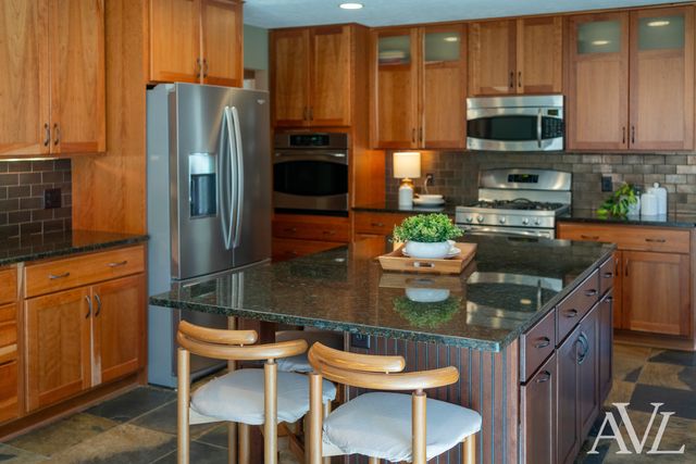 6250 Cannon Highlands Drive NE, Belmont, MI 49306