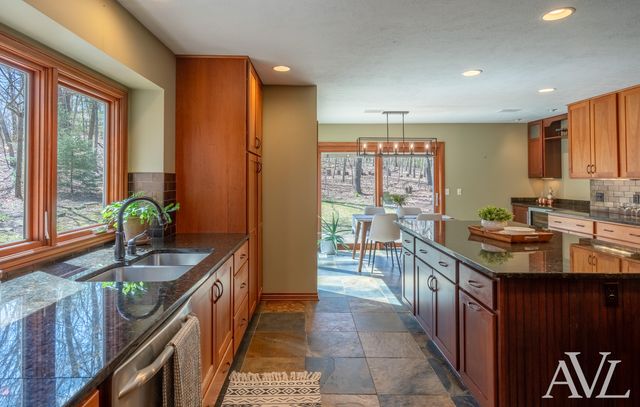 6250 Cannon Highlands Drive NE, Belmont, MI 49306