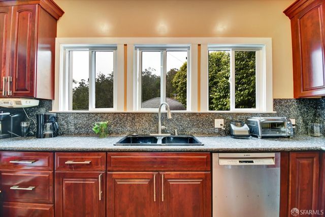 100 Sloat Boulevard, San Francisco, CA 94132