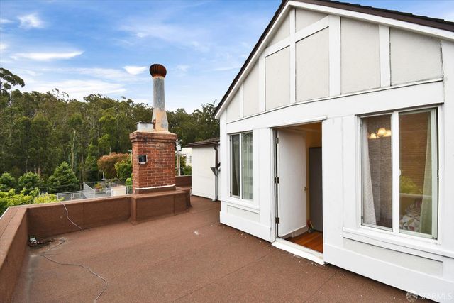 100 Sloat Boulevard, San Francisco, CA 94132