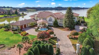 10824 Westland Drive, Knoxville, TN 37922
