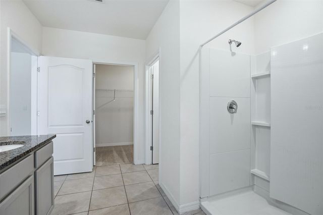 11338 AMBER RIDGE DRIVE, Zellwood, FL 32798