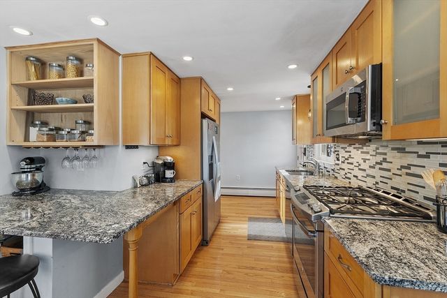 26 Long Lake Rd, Littleton, MA 01460