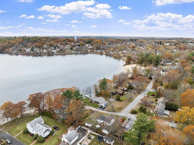 26 Long Lake Rd, Littleton, MA 01460