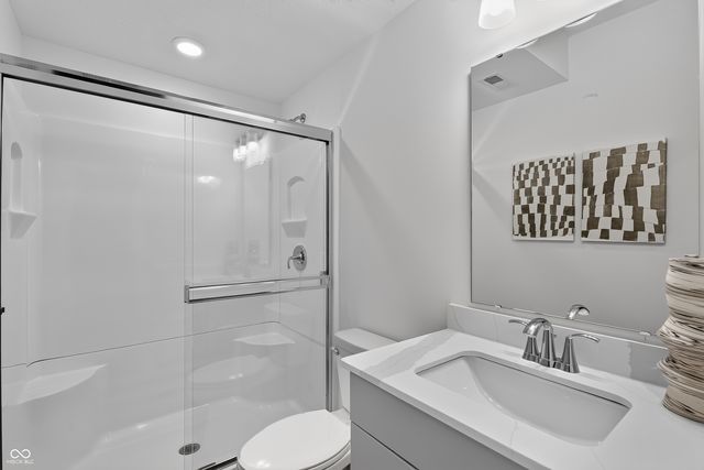 2395 Red Squirrel Way, Zionsville, IN 46077