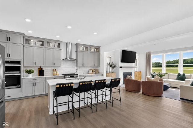 2395 Red Squirrel Way, Zionsville, IN 46077