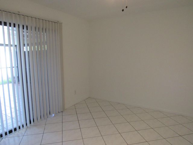 1065 Manor Drive, Palm Springs, FL 33461