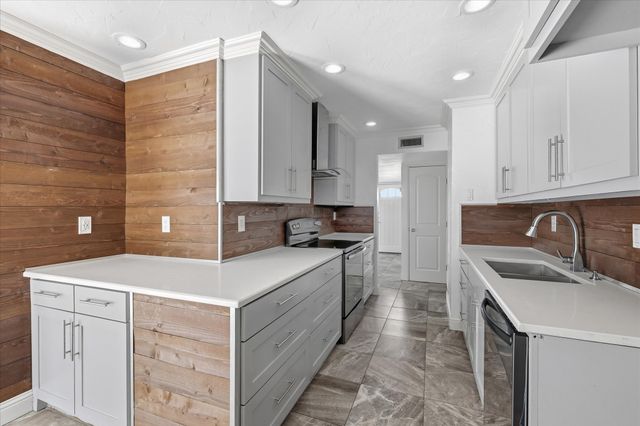 5552 N Colony Boulevard, The Colony, TX 75056