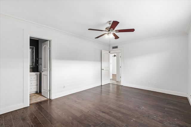 5552 N Colony Boulevard, The Colony, TX 75056