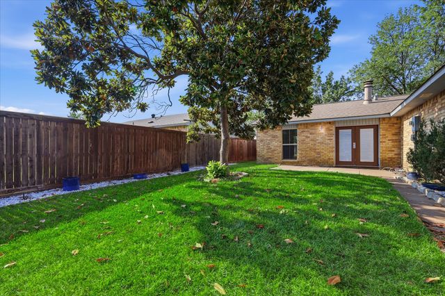 5552 N Colony Boulevard, The Colony, TX 75056