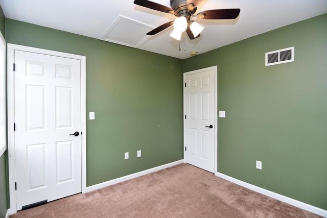 302 W Hunt AVENUE, Twin Lakes, WI 53181