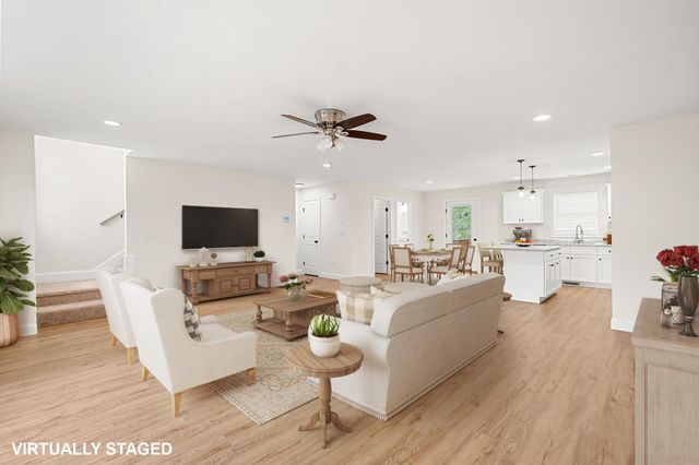 71B Terraceview Drive, Hudson, NH 03051