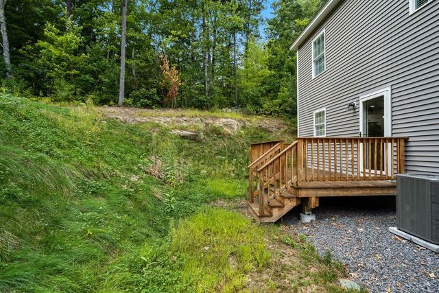 71B Terraceview Drive, Hudson, NH 03051