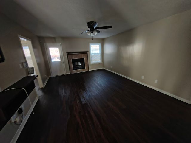 2401 Patterson Rd, Woodlawn, TN 37191