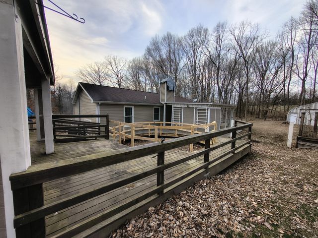 2401 Patterson Rd, Woodlawn, TN 37191