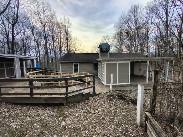 2401 Patterson Rd, Woodlawn, TN 37191