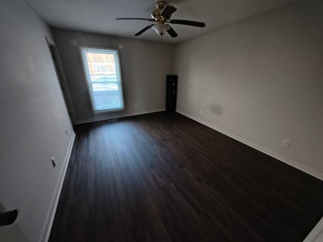 2401 Patterson Rd, Woodlawn, TN 37191