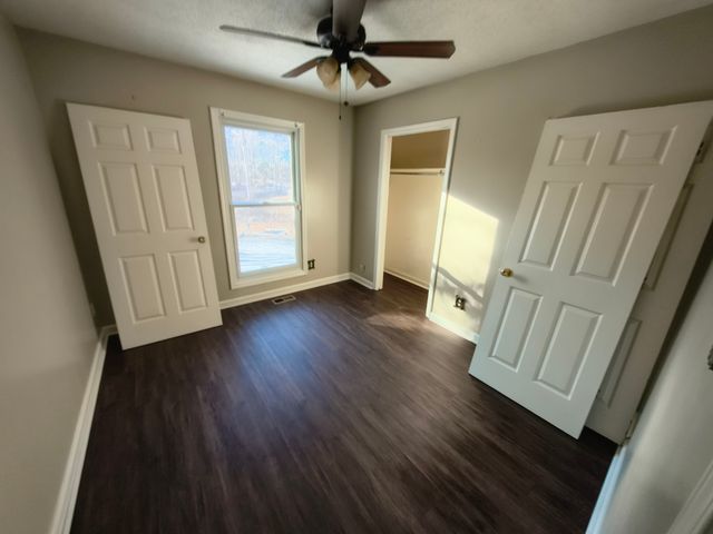 2401 Patterson Rd, Woodlawn, TN 37191