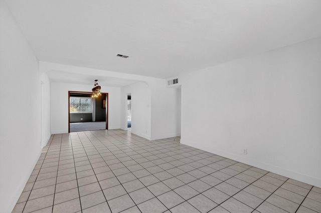 2026 Vermont Street NE, Albuquerque, NM 87110