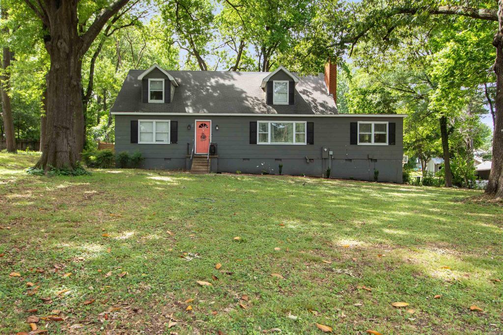 311 W. Elm St., Jonesboro, AR 72401